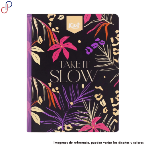 Cuaderno Norma de la marca propia Kiut con una frase motivadora y un color oscuro con plantas en color claro.