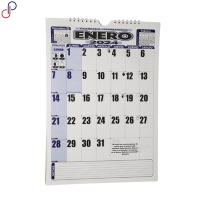Programador en formato vertical, donde se muestra la fecha de Enero con todos sus días, junto a una sección de notas.